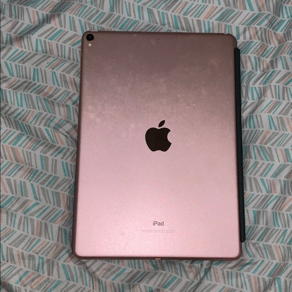 Apple iPad brand new